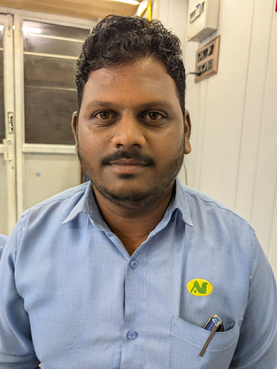 Before using VCure Gluta Glow Duo — Brightening & Hydrating Skincare Kit