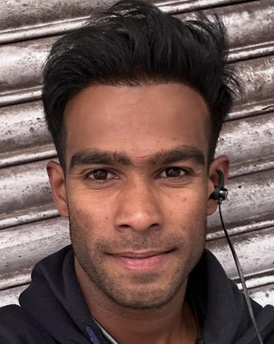 Before using VCure Gluta Glow Duo — Brightening & Hydrating Skincare Kit